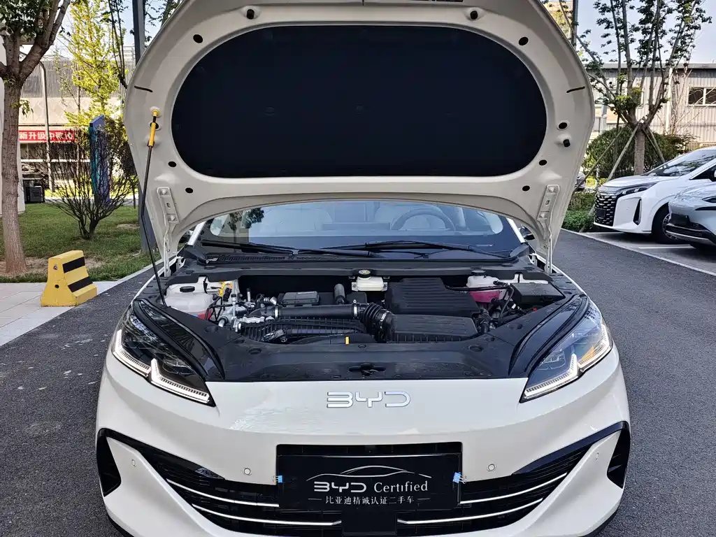 BYD Seal 06 — миниатюра 2
