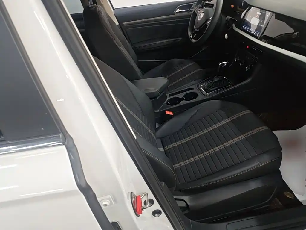Volkswagen Lavida — миниатюра 25