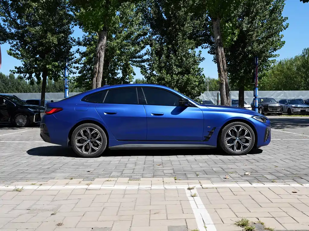 BMW i4 — миниатюра 4