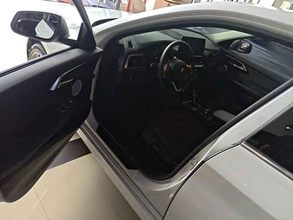 BMW 1 Series — миниатюра 16
