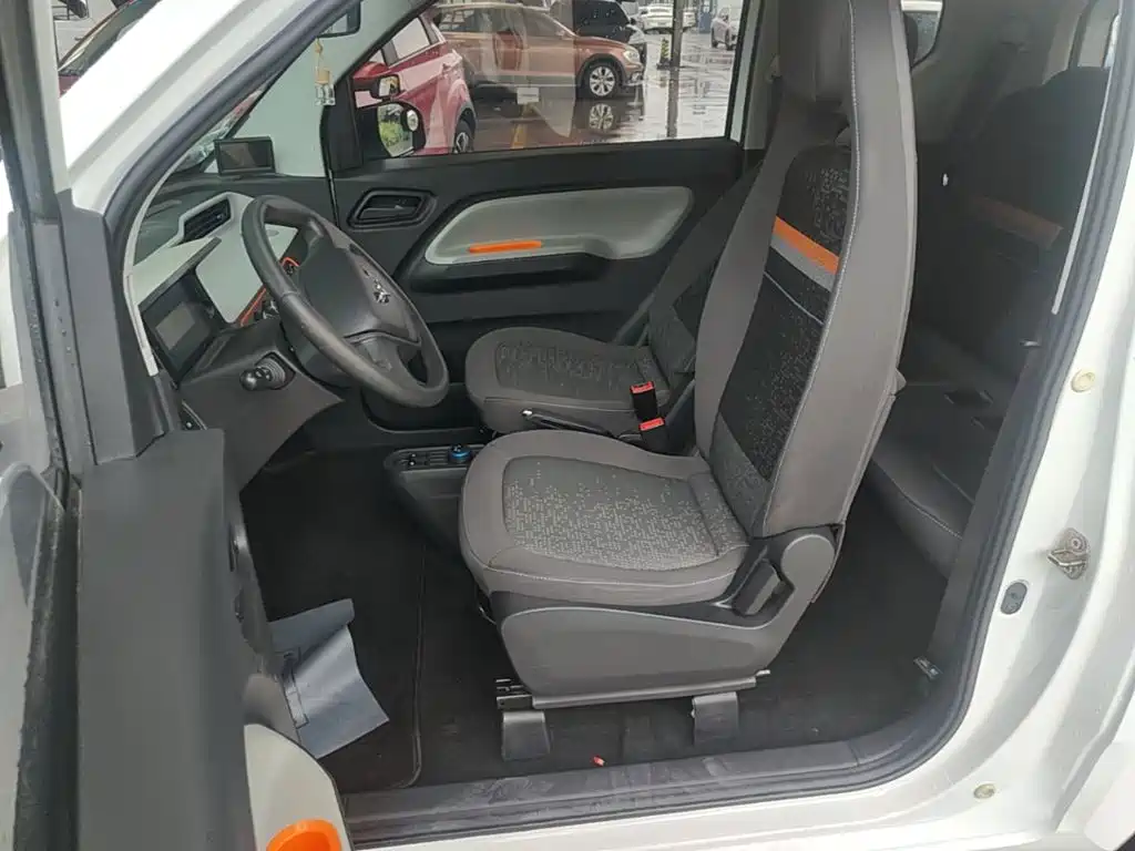 Wuling MINIEV — миниатюра 15