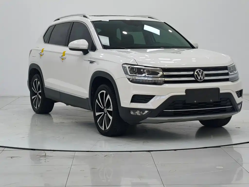 VOLKSWAGEN TUYUE
