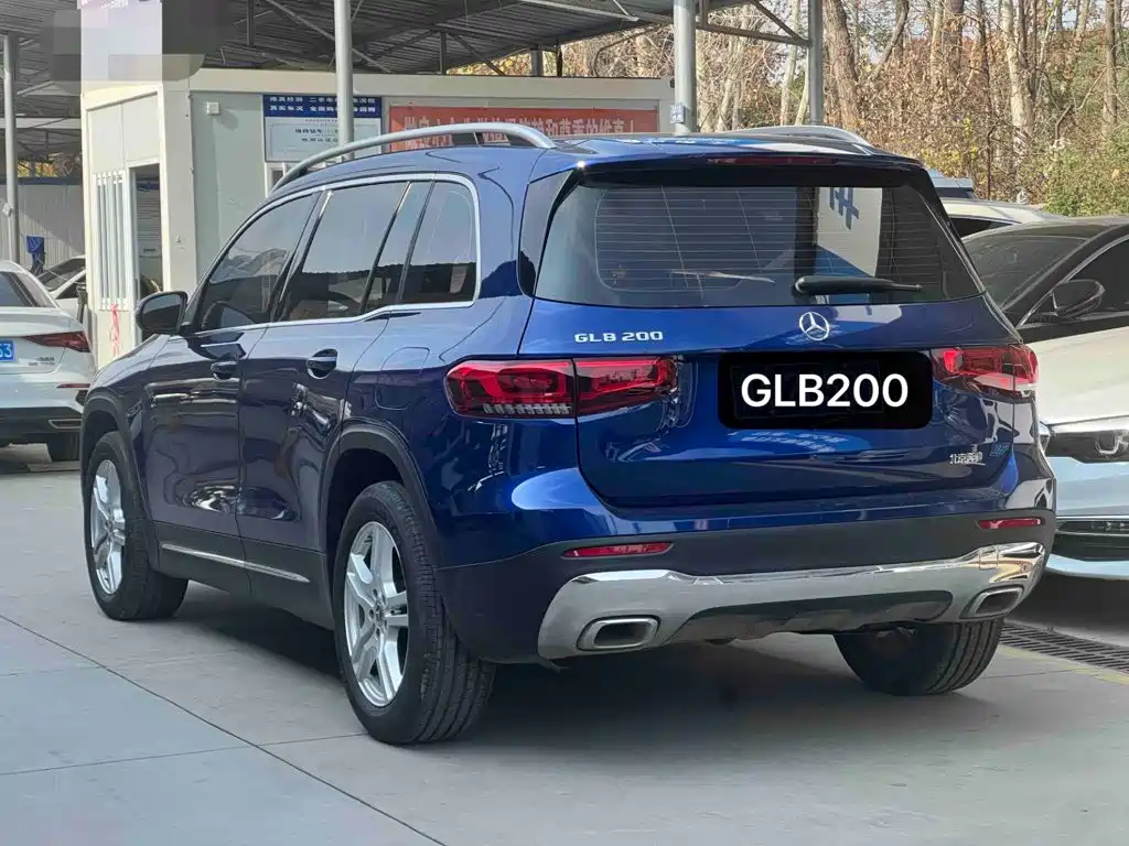 Mercedes-Benz GLB — миниатюра 4