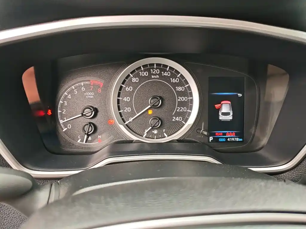 Toyota Frontlander — миниатюра 12