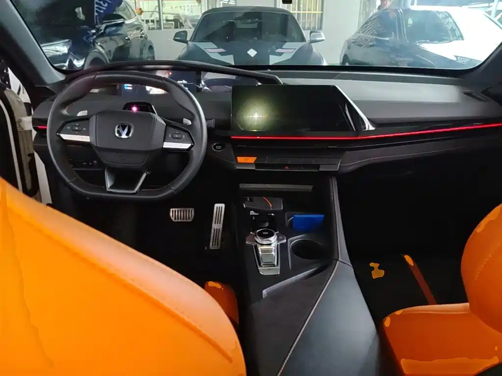 Changan UNI-V — миниатюра 10