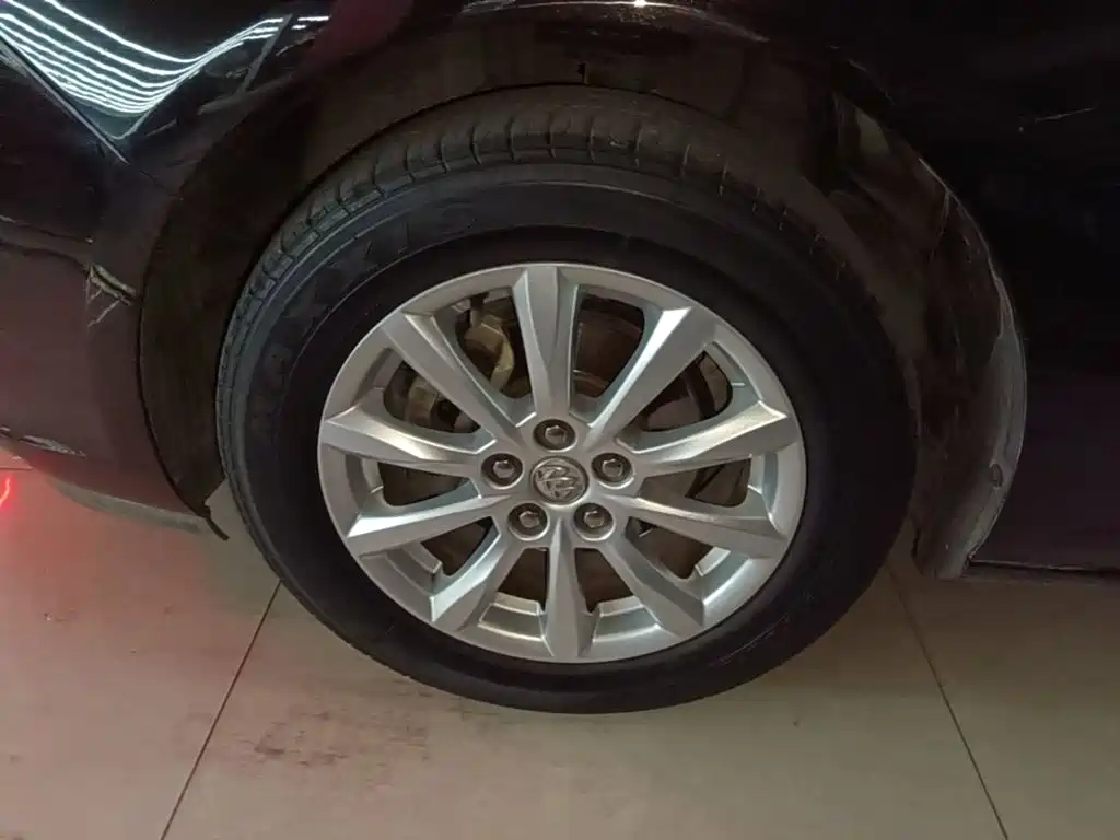 Buick Excelle — миниатюра 23
