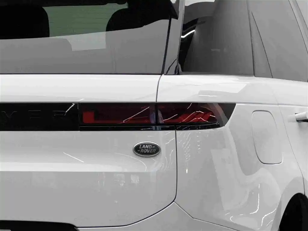 Land Rover Sport — миниатюра 6