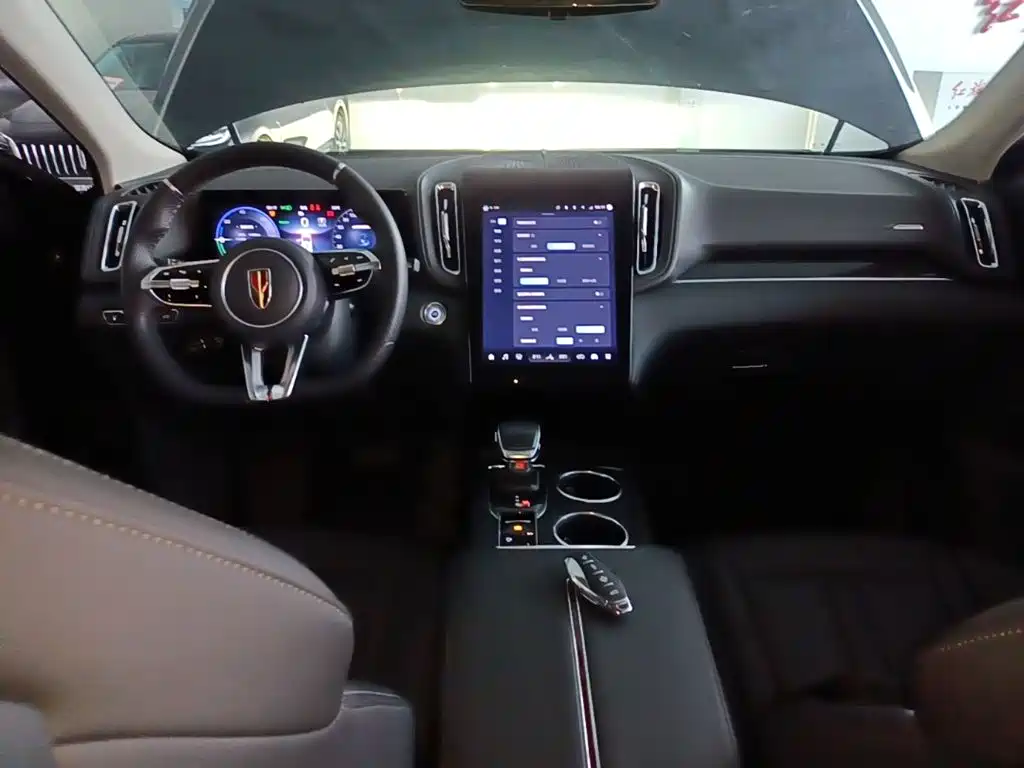 Hongqi Hongqi HS3 PHEV — миниатюра 10