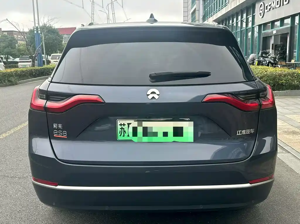 NIO ES8 — миниатюра 9