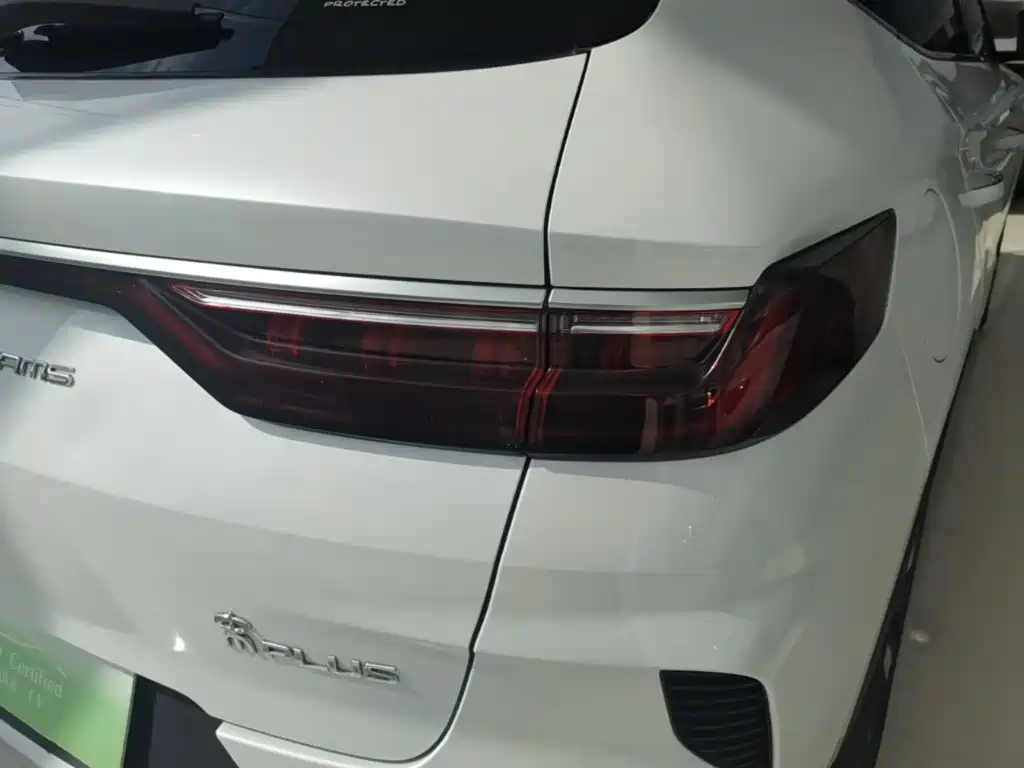BYD PLUS New Energy — миниатюра 8