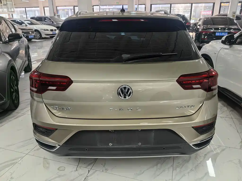 VOLKSWAGEN T ROC EXPLORING SONGS