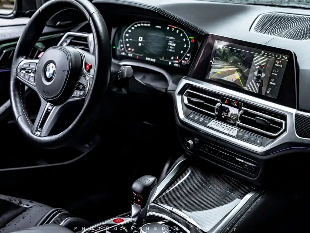 BMW M4 — миниатюра 4