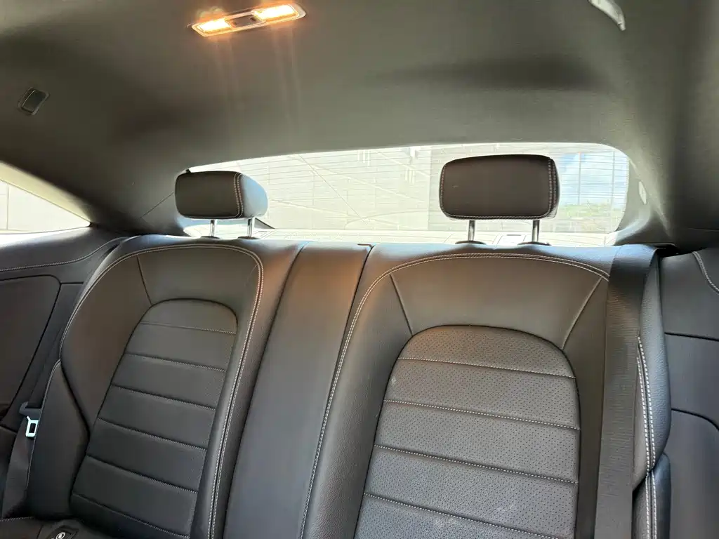Mercedes-Benz C-Class (Import) — миниатюра 35