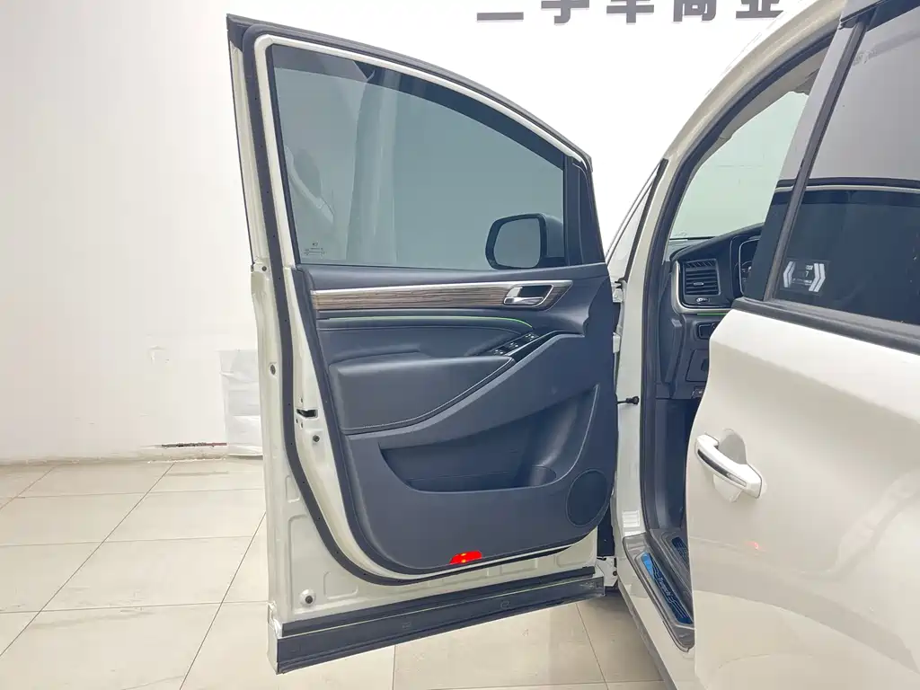 GAC M8 2021 390T