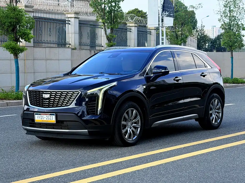 Cadillac XT4