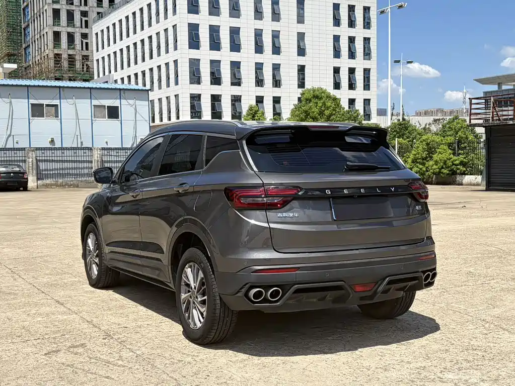 Geely Binyue — миниатюра 6