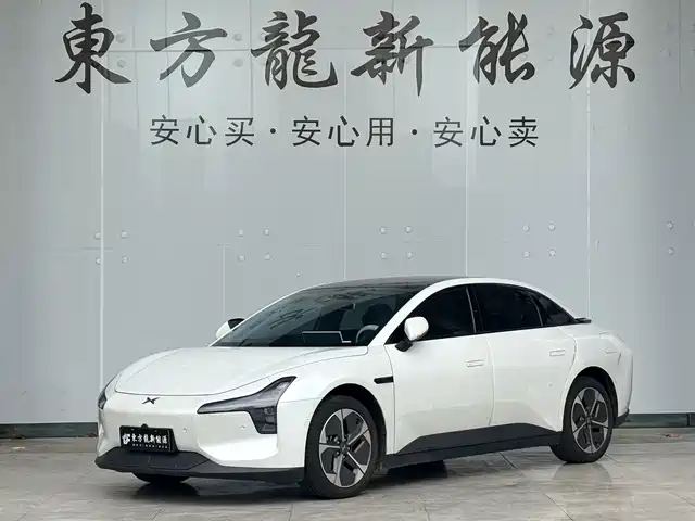 2025 Xpeng Mona M03
