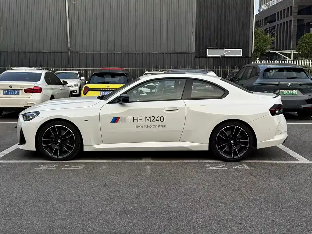 BMW M240i — миниатюра 3