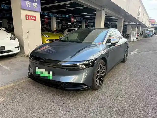 Zeekr 007 2024