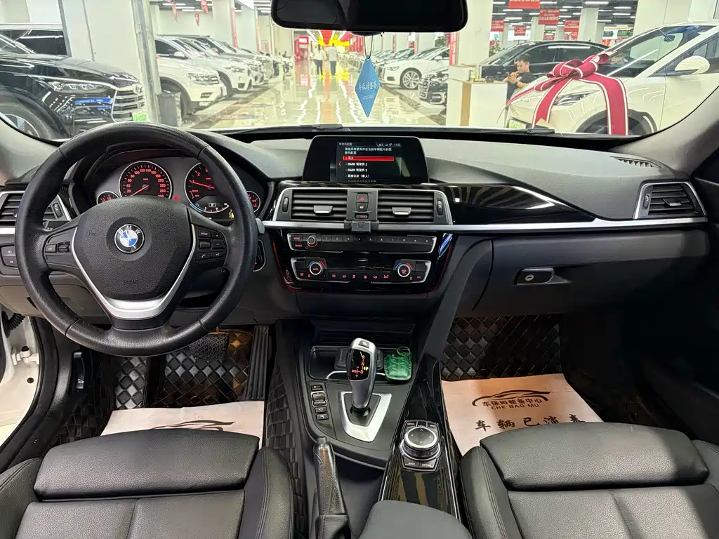 BMW 3 Series GT — миниатюра 7