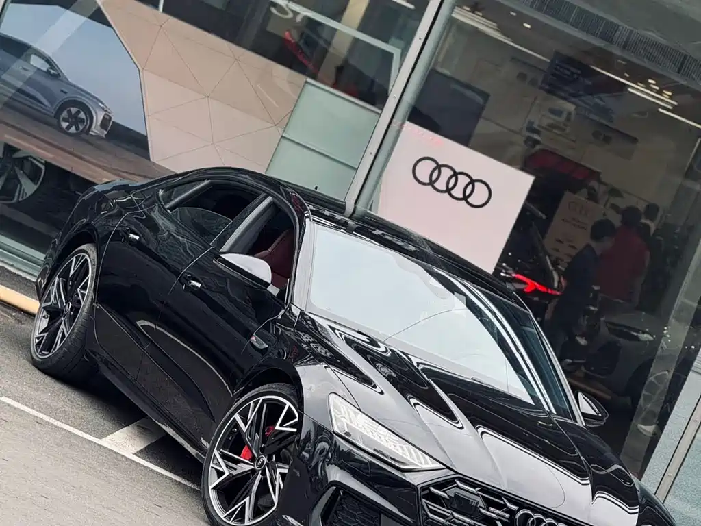 AUDI A7L