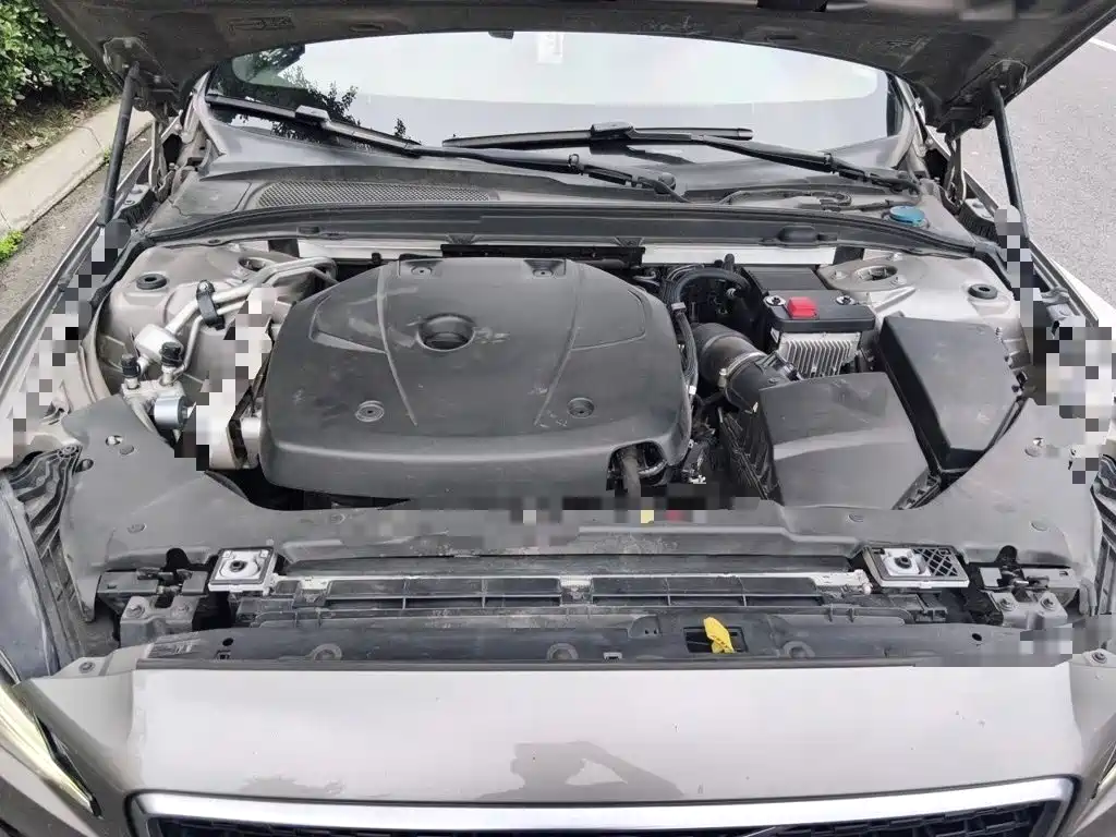 Volvo S60 — миниатюра 21