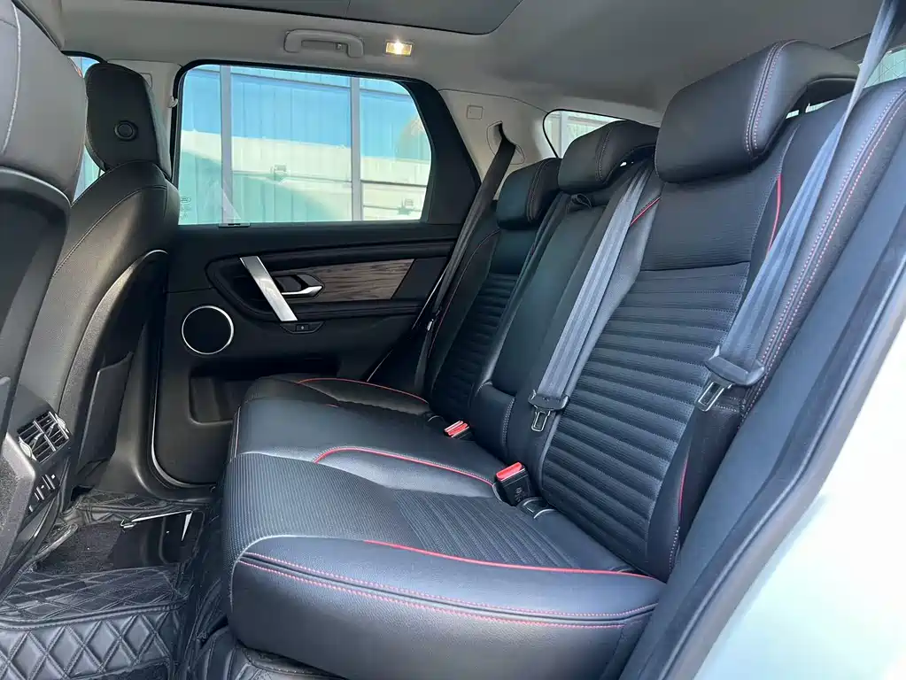 Land Rover Discovery Sport — миниатюра 9