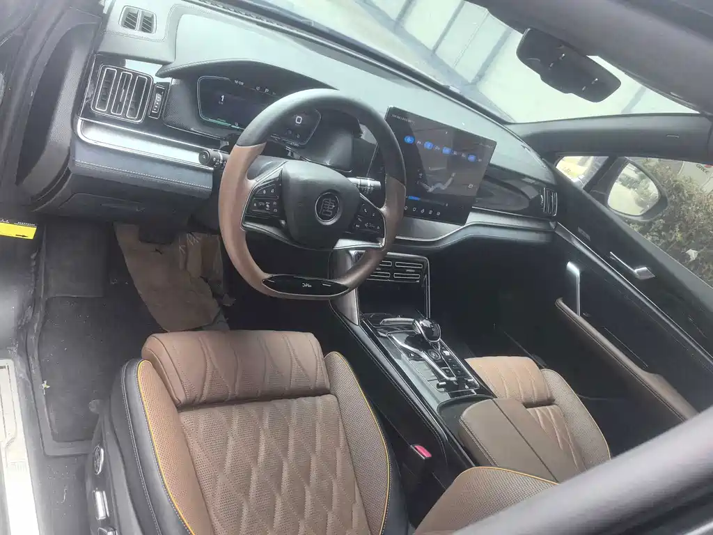 BYD Tang New Energy — миниатюра 8
