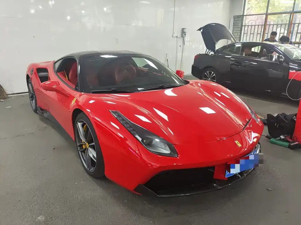 Ferrari 488 — миниатюра 3