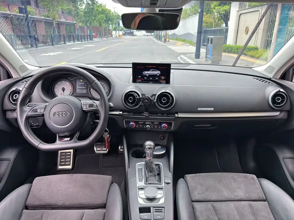 Audi S3 — миниатюра 10
