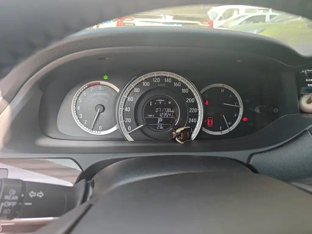 Honda Accord — миниатюра 7