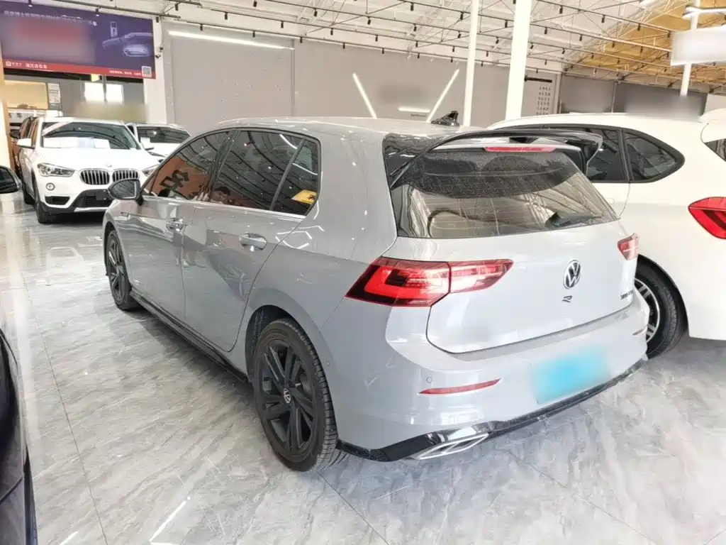 Volkswagen Golf — миниатюра 5