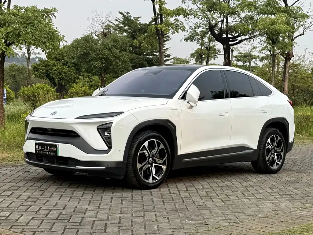 NIO EC6