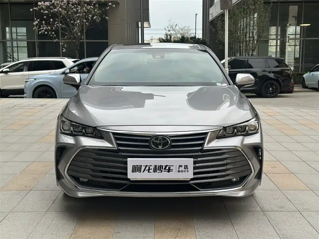 TOYOTA ASIAN DRAGON
