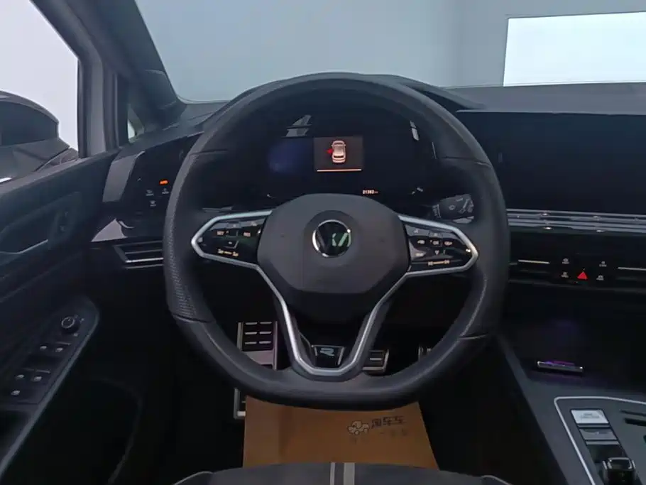 Volkswagen Golf — миниатюра 15