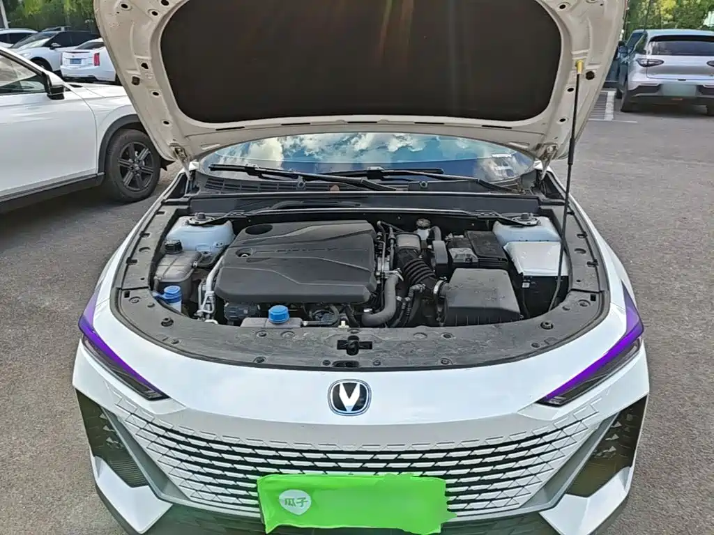 Changan UNI-V — миниатюра 20
