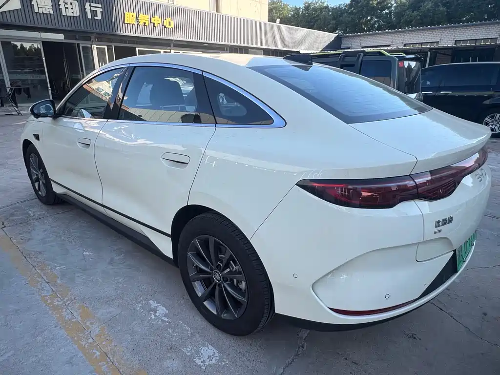 BYD Qin L — миниатюра 8