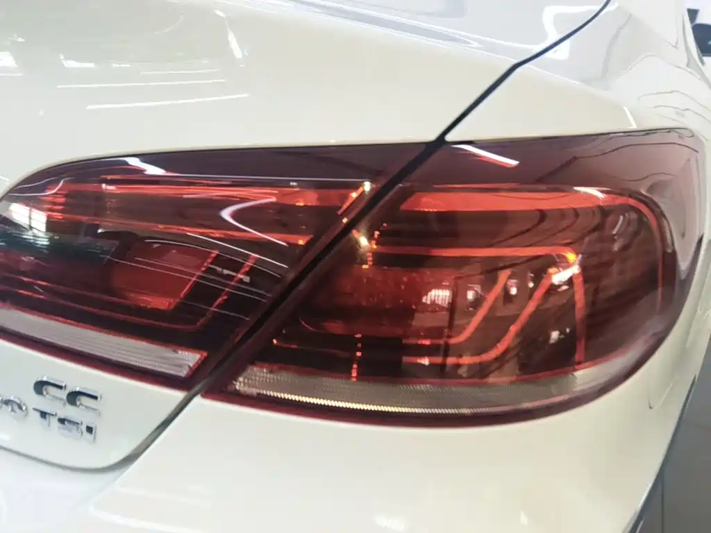 Volkswagen CC — миниатюра 8