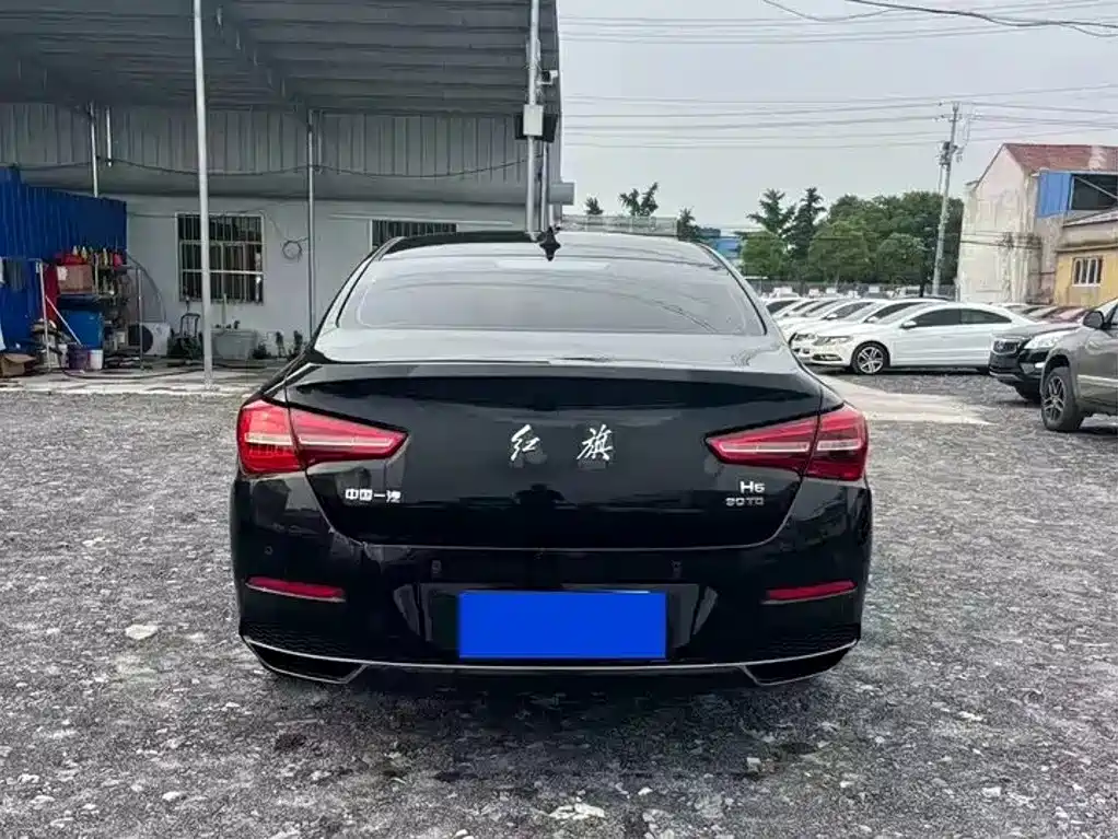 Hongqi Hongqi H5 — миниатюра 7