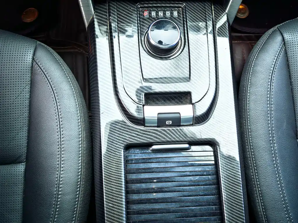 Land Rover Discovery Sport — миниатюра 9