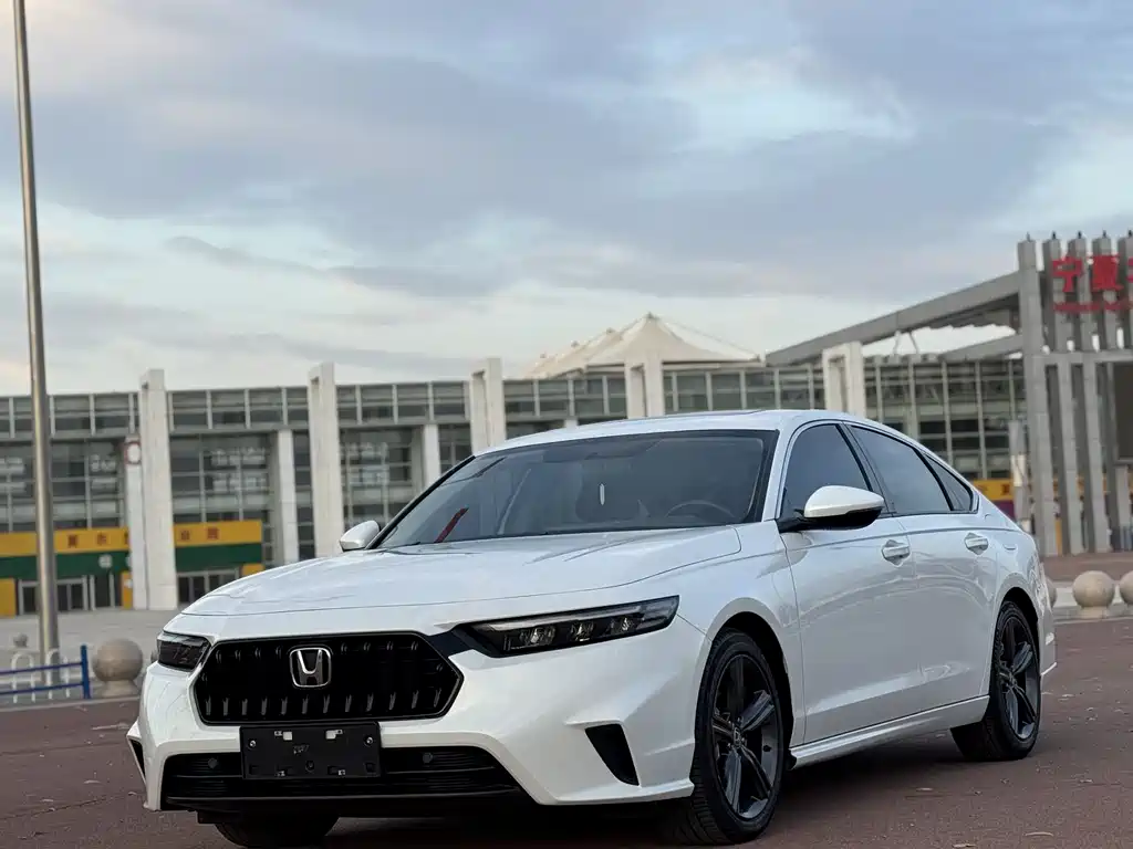 Honda Inspire 2023