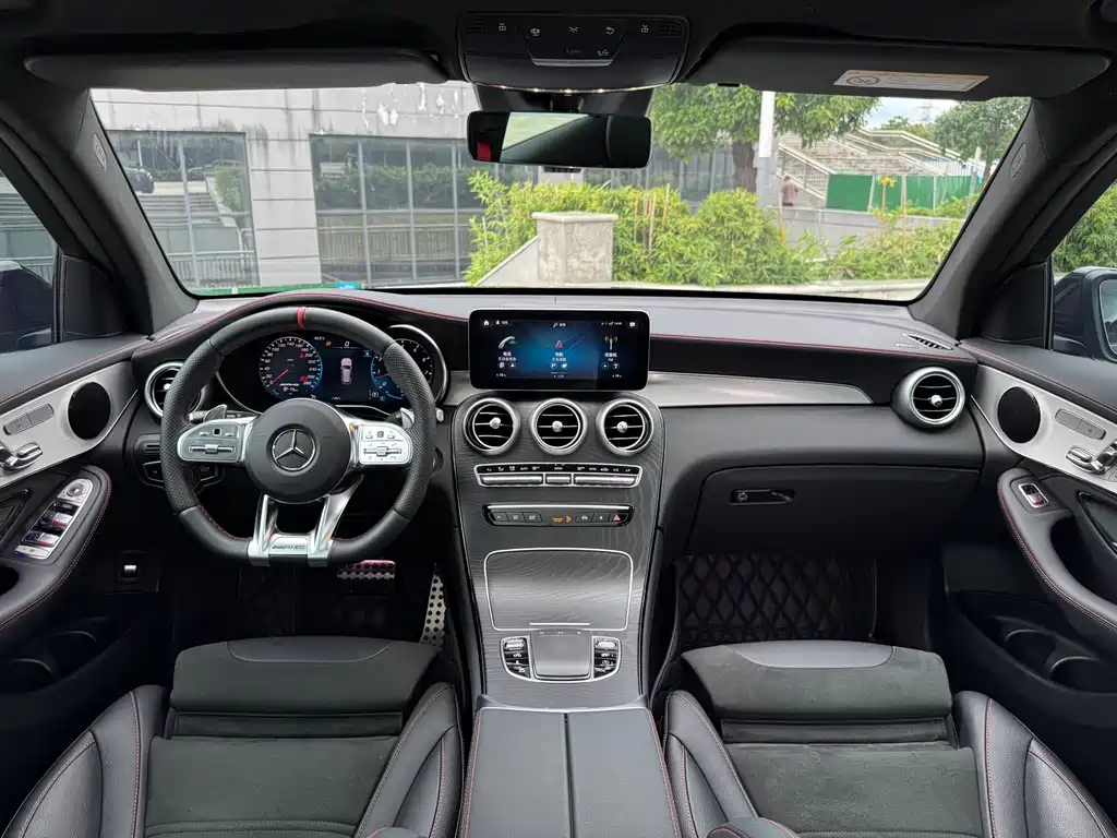 Mercedes-Benz GLC AMG — миниатюра 7