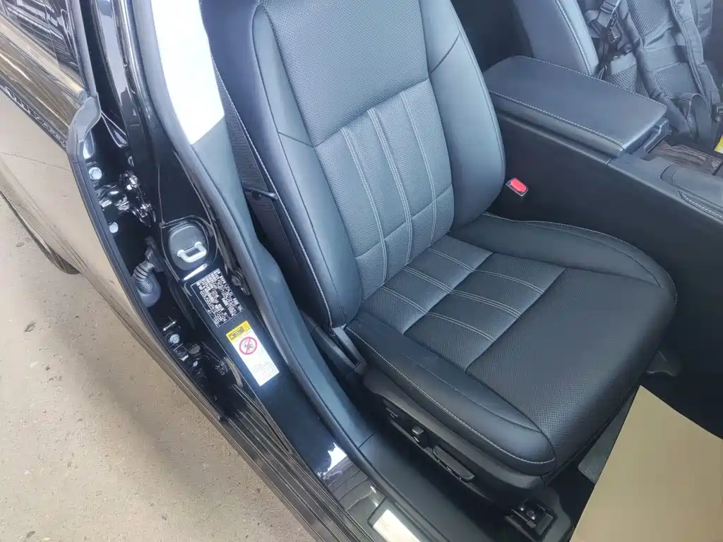 Lexus ES — миниатюра 25
