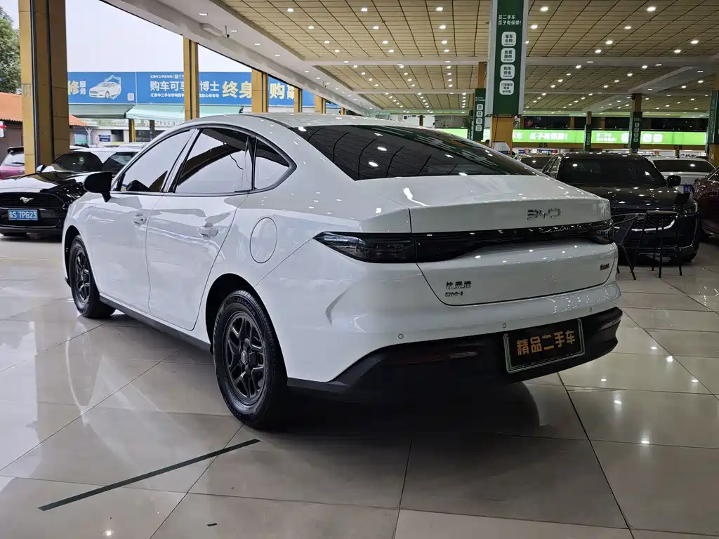 BYD Seal 05 DM-i — миниатюра 5
