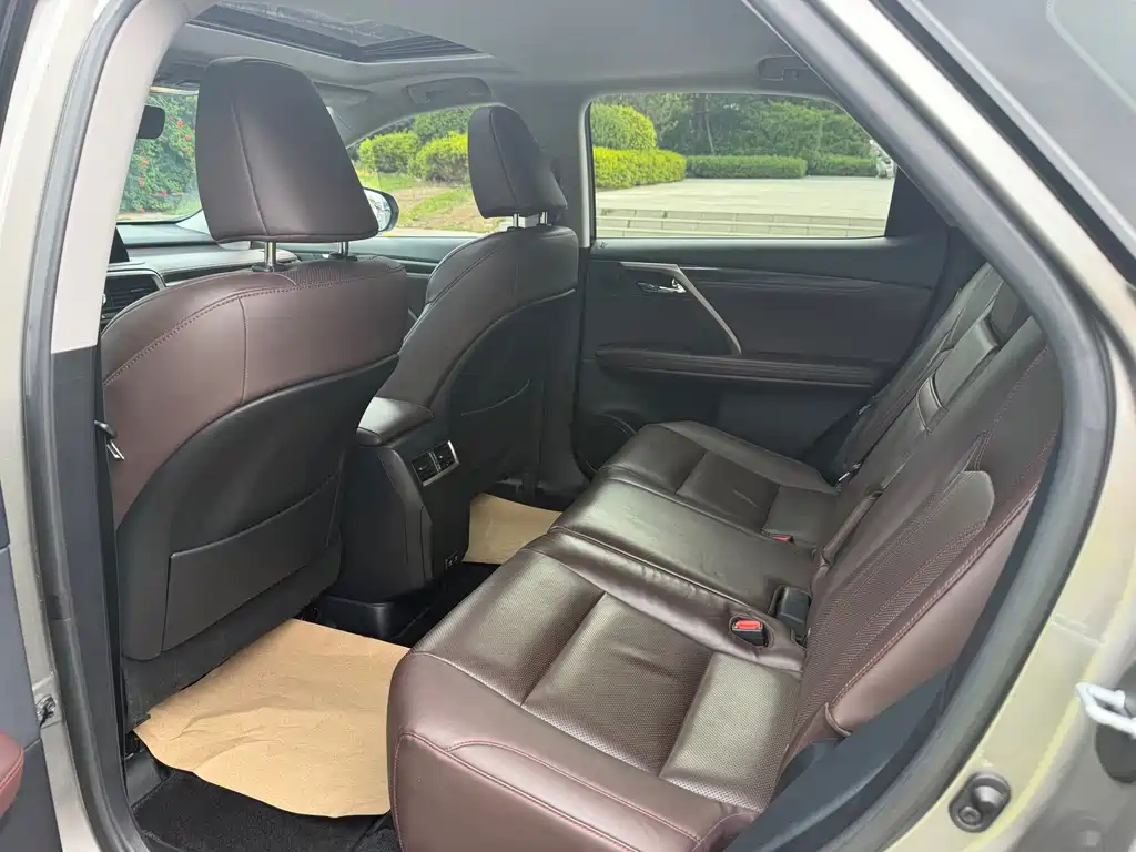 Lexus RX — миниатюра 6