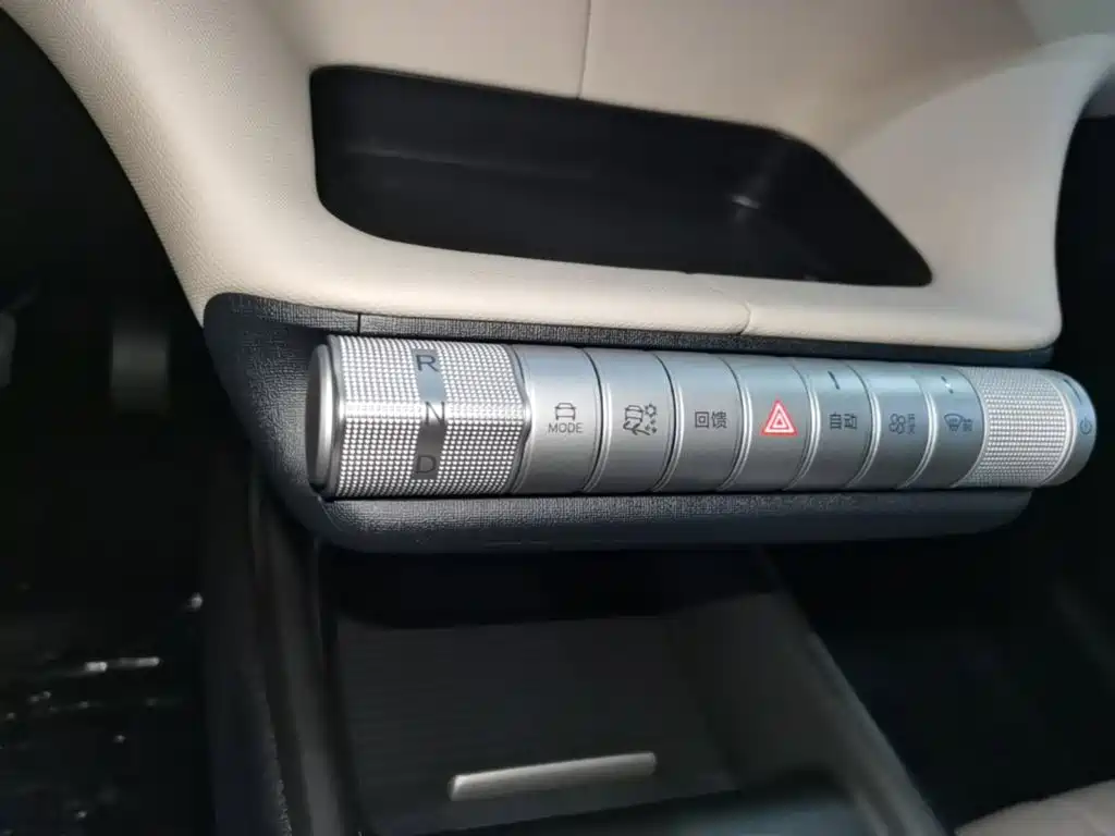BYD Dolphin — миниатюра 14