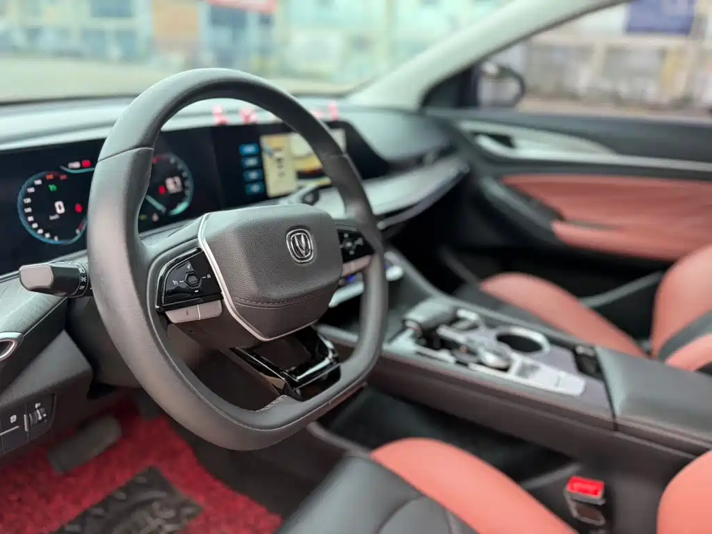 Changan Eado — миниатюра 6