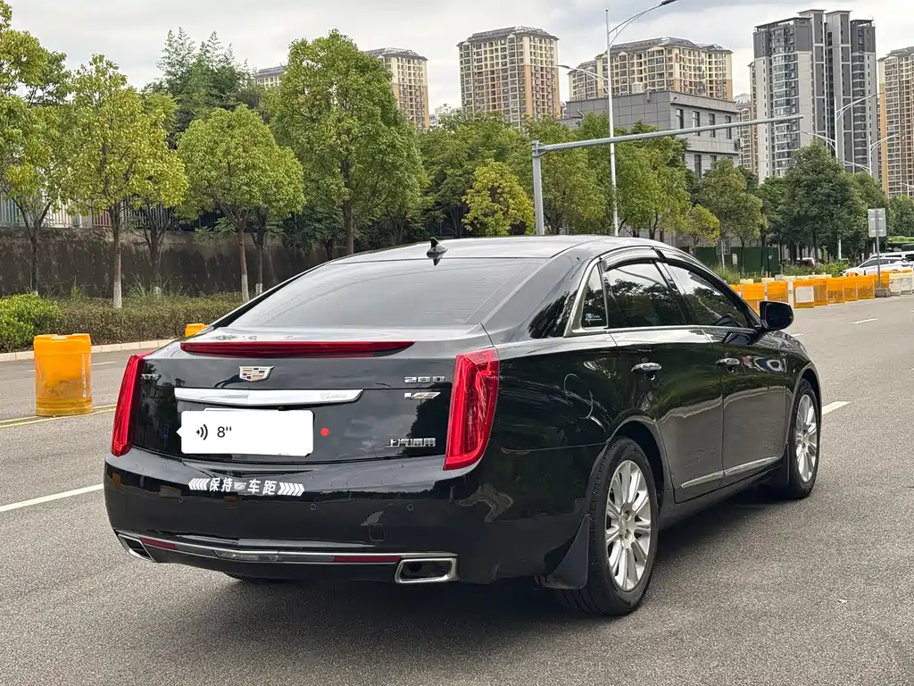 Cadillac XTS — миниатюра 4