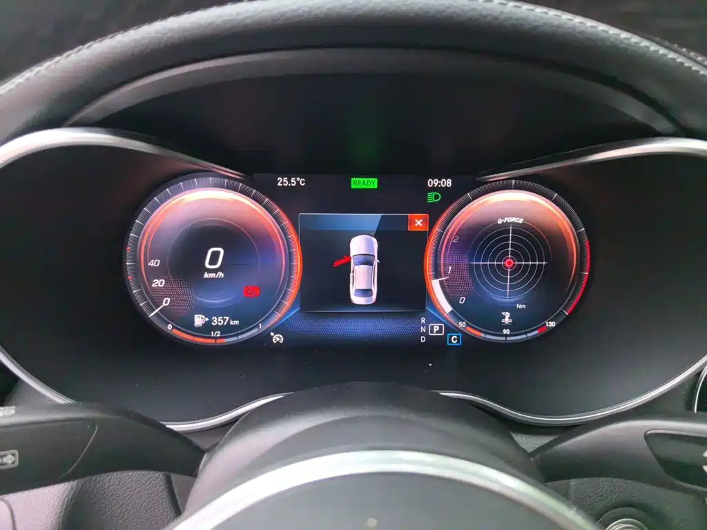 Mercedes-Benz C-Class — миниатюра 12