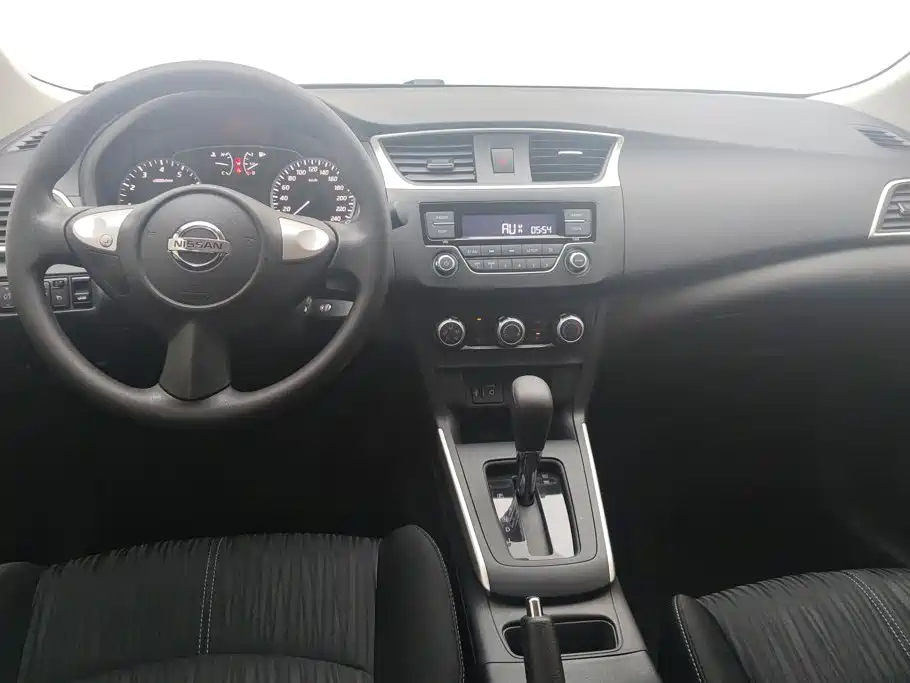Nissan Sylphy — миниатюра 12